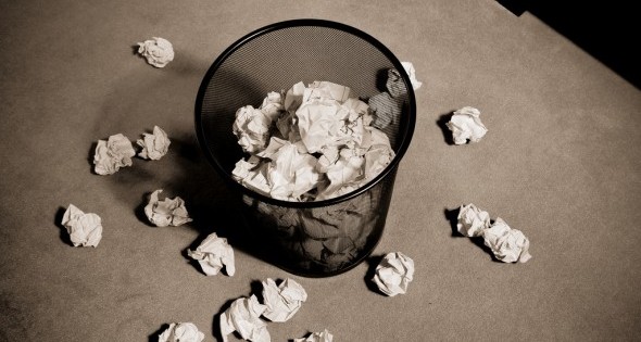 Four crippling content mistakes to avoid when you're writing a white paper